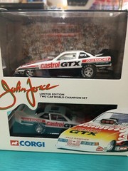 CORGI Race Image JOHN FORCE CASTROL GTX Funny Car Set Plexiglas Cases Numbered