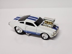 Muscle Machines 1966 Ford Mustang GT 350 Blue & White 1/64