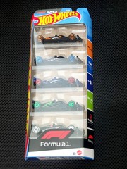 Hot Wheels 5-Pack Mattel Formula One F1 Diecast Cars 1:64 McLaren Red Bull ect..