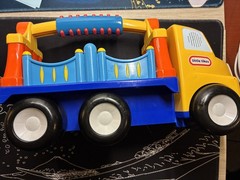 Little Tikes Handle Hauler Jangles the Circus Truck Animals Sounds Music – Used