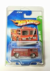 Hot Wheels 2009 Treasure Hunt FIRE-EATER Red Fire Truck 4/12 NOC In Protector