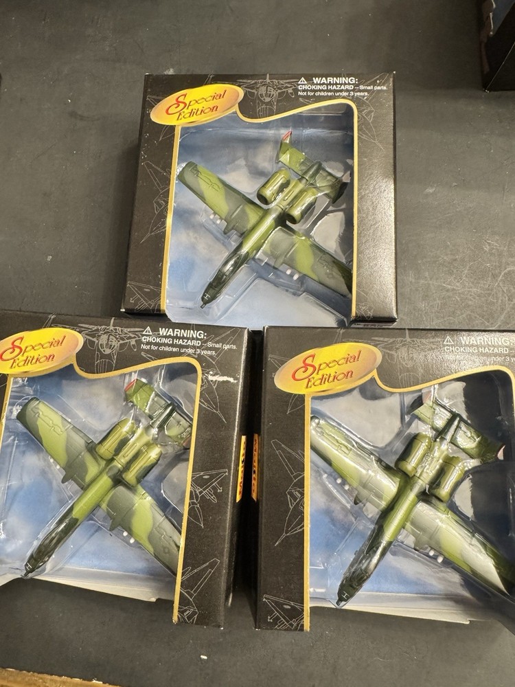 3 Vtg 1998 Special Edition Maisto DieCast A10 Warthog Airforce A-10 Wargaming