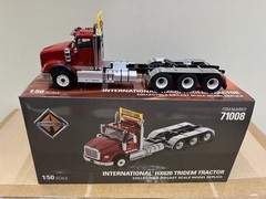 DM 1/50 INTERNATIONAL HX620 Tractor Three Axle Trailer Truck Model 71007