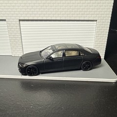 Almost Real 1/64 Mercedes-Benz Maybach S680 2023 Alloy Car Model Matte Black