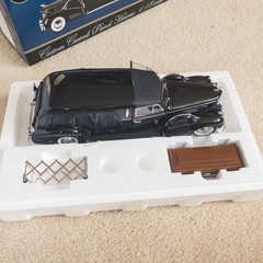 Precision Miniatures 1938 Cadillac Town Car Hearse 1:18 Black DIECAST Metal READ