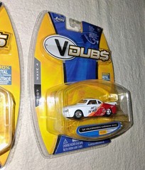 Lot x2 Jada VDubs Wave 4 ’62 Volkswagen Bus Torpedo, ’59 Volkswagen Karmann Ghia