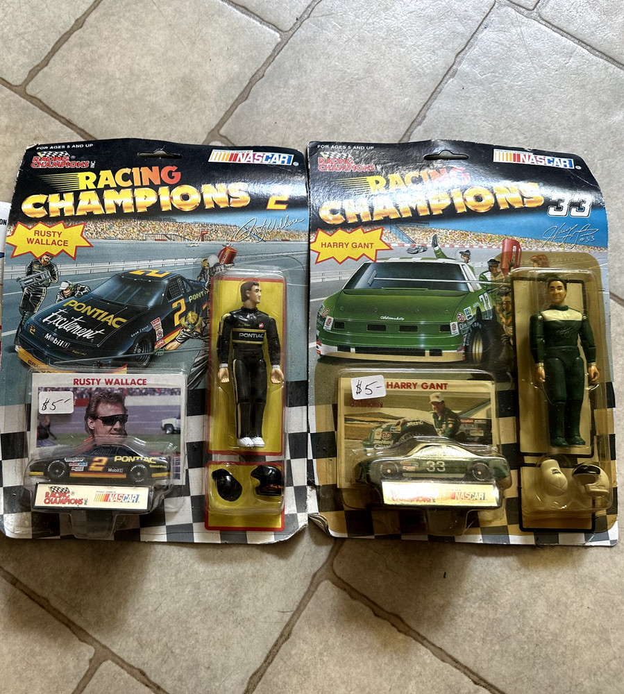 1992 Racing Champions NASCAR Car & Figure 1:64 Diecast lot of 2 Grant & Wallace