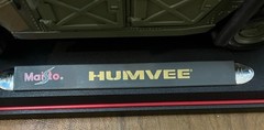 Vintage 1:18 Maisto Military Humvee Olive Drab Green in box w/accessories. 1998