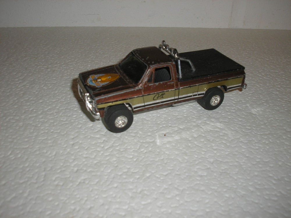 Vintage 1/43 Classic ERTL Colt Seavers Fall Guy Stuntman Pickup Pull Back Action