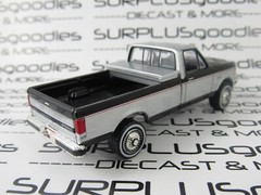 2024 Greenlight LOOSE Black & Silver 1990 FORD F250 F-250 Farm Work Pickup Truck