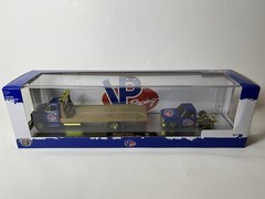 M2 Machines VP Racing 1968 Chevrolet C60 Truck 1976 GMC Sierra Grande CHASE