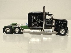 RARE! 1/64 DCP Black Kenworth W900 L & Chrome Van Trailer JERRY LINANDER #33722