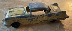 UNKNOW METAL CAR CADILLAC CHEVROLET YELLOW (A16)