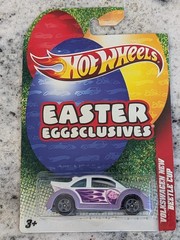 Hot Wheels 2011 Easter Eggsclusives Set of 8, Rodger Dodger Camaro Z28 68 Nova++