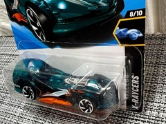 Hot Wheels Let’s Race X-Raycers 8/10 Power Rocket 109/250 Green