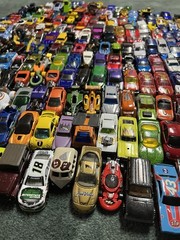 Hot Wheels Lot 45+ Cars Vehicles; Unsearched Matchbox, Hot Wheels, Etc.