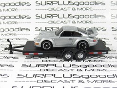 Hot Wheels 1:64 LOOSE Track Day: Silver PORSCHE 911 CARRERA RS 3.8 w/Car Trailer
