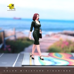 1/18 1/24 Scene Miniature Sexy Black Dress Girl Diorama Figure Doll For Car Toy