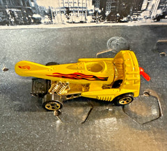Hot Wheels Dogfighter HW ‘99 Crazy Classics III 5-Pack Yellow Loose VHTF!