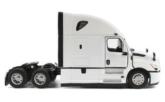 Die Cast Masters 1/64 2025 Freightliner Cascadia Gen-5 White 71167