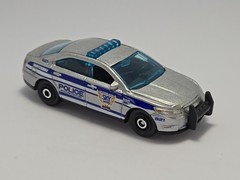 2013-2019 Ford Taurus Police Interceptor Collectible 1/64 Scale Diecast