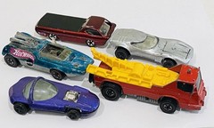 (5) 1967-72 Hot Wheels Redline Cars