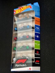 Hot Wheels 5-Pack Mattel Formula One F1 Diecast Cars 1:64 McLaren Red Bull ect..