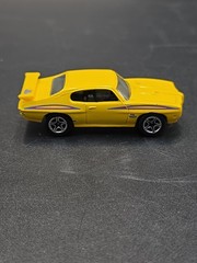 1998 Matchbox Classic Decades ‘70 Pontiac GTO Judge Yellow Loose **SCRATCHED**