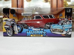 Muscle Machines 1955 Chevy Nomad Red 1/18 Funline #71165