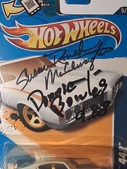 2012 Hot Wheels 5/10 HW Performance Hurst Olds’ 442 White Autographed B48