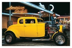 AMERICAN GRAFFITI MILNERS COUPE RARE POSE MILNER WITH CAR AT MEL’S DRIVE INN