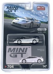 Mini GT 1:64 Bugatti EB110 GT Grigio Chiaro Silver Diecast Model Car MGT00704