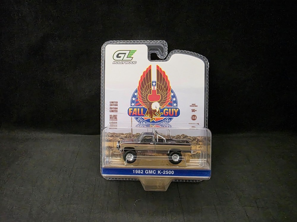 Greenlight Hollywood Series 26 “Fall Guy” 1982 GMC K-2500 Pickup *CHROME CHASE*