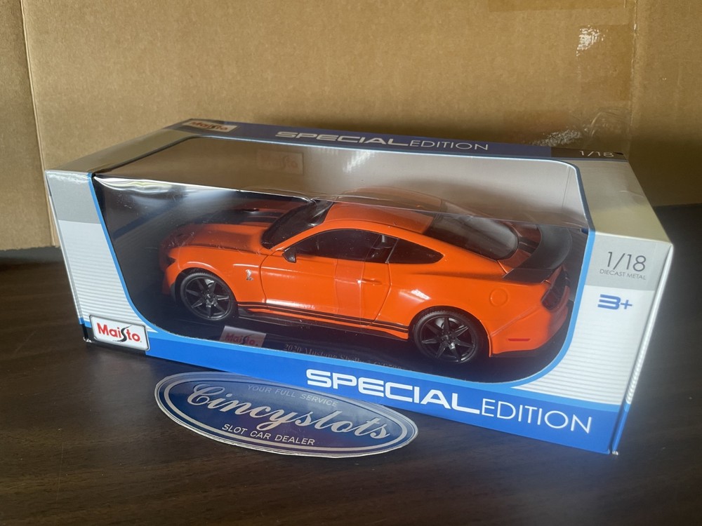 Maisto 1:18 Diecast 2020 Mustang Shelby GT500 Orange with Black Accents