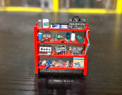 1/64 Automobile maintenance workshop Lift Car Model Scene Repair Factory Tool