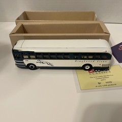 Corgi Classics #98602 General Motors 4505 Greyhound Lines Diecast NIB