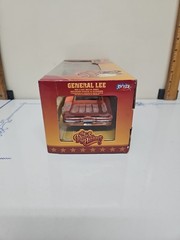 Dukes of Hazzard JOYRIDE 1:25 Scale General Lee. 1969 Dodge Charger. NIB