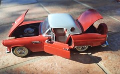 Franklin Mint Precision Models 1956 Ford Thunderbird Die-Cast Car Red