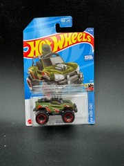 Hot Wheels HW Ride-Ons 2/5 Bogzilla 16/250 Special Feature Green B2