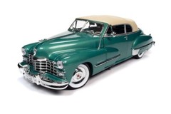 1947 CADILLAC SERIES 62 SOFT TOP 1/18 DIECAST CAR AUTO WORLD AW315