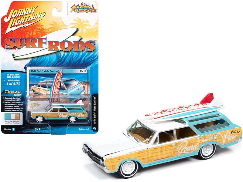 JOHNNY LIGHTNING JLSP110 A 1964 OLDSMOBILE VISTA CRUISER WAGON 1/64 WHITE BLUE