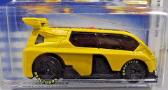 Hot Wheels 2002 First Editions Collector # 014 Yellow Hyperliner