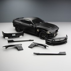 Diecast Master DM 1/18 Ford Mustang 2019 Assemblable Alloy Car Model