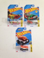 HOT WHEELS Lot of 3 FAST FOODIE TOY CAR COLLECTIBLE No’s 1, 2, &5 of 5