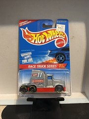 KENWORTH T600 HOT WHEELS RACE TRUCK SERIES U2