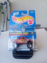 1997 Mattel Hot Wheels Mixed Signals Series Nissan Truck 3/4 #735