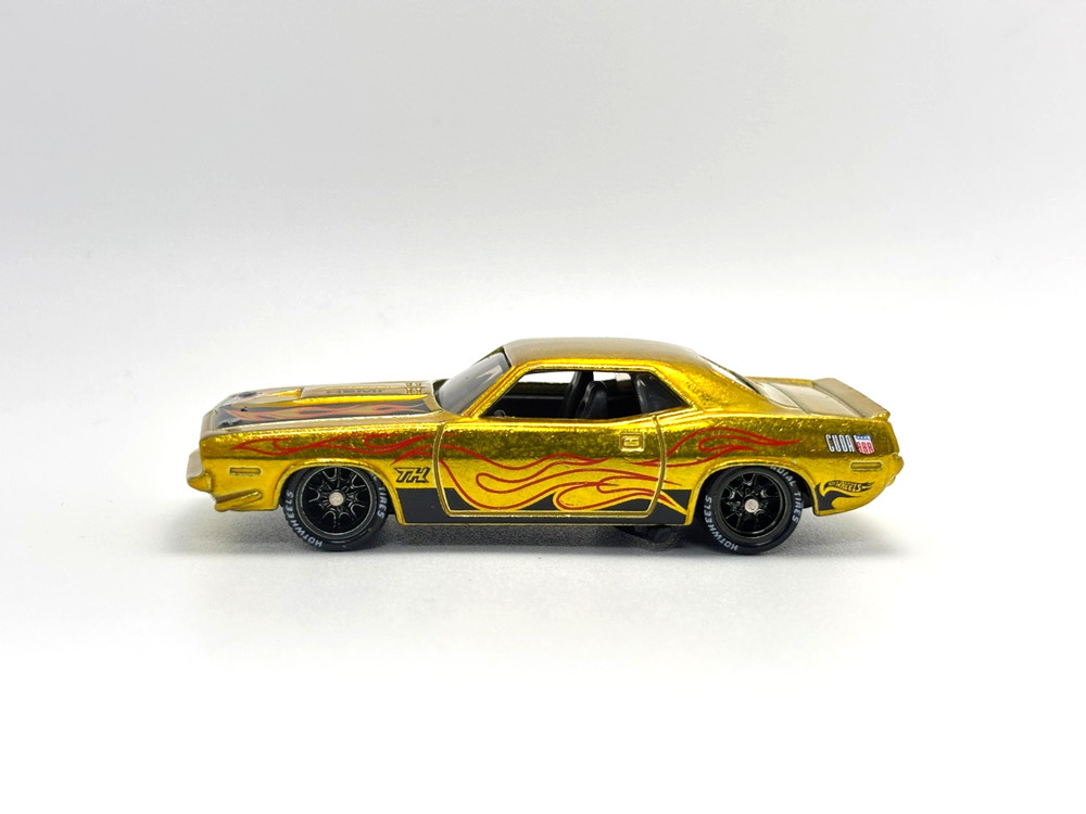 Hot Wheels 2026 STH Super Treasure Hunt ‘70 Plymouth AAR Cuda Loose