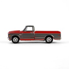 Greenlight 1:64 1972 CHEVY CHEYENNE C10 SHORT BED RED w/GREY PANEL GL30547