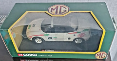 CORGI 1/18 SCALE DIECAST 46702 – MG MGF CLOSED TOP JAPAN RACING