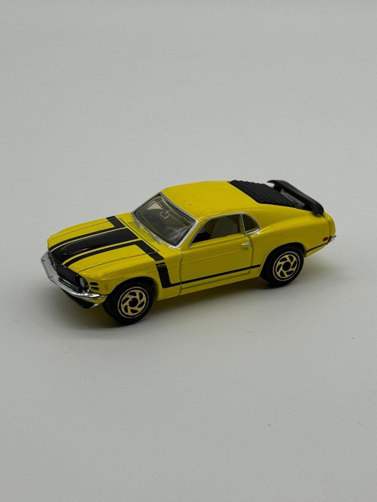 MATCHBOX MB322 1970 FORD BOSS MUSTANG 302 YELLOW AVAILABLE ONLY IN CHINA 2005